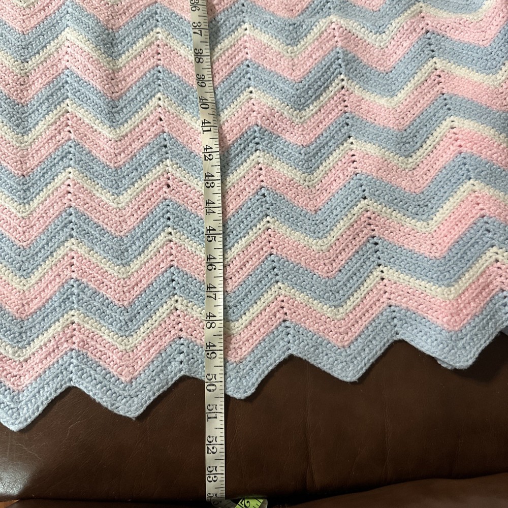 Crochet Baby Blanket Handmade Chevron Pink Blue Pastel Crib Vintage Doll