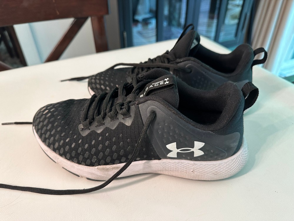 Under Armour Charged Engage Mens Basketball Shoes Size 7 Black White