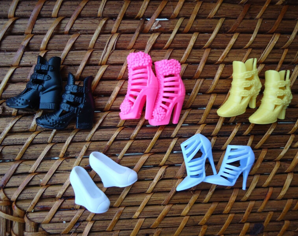 Barbie High Heel Doll Shoes 5 pair Pink Black Yellow White Floral Chunky Strappy