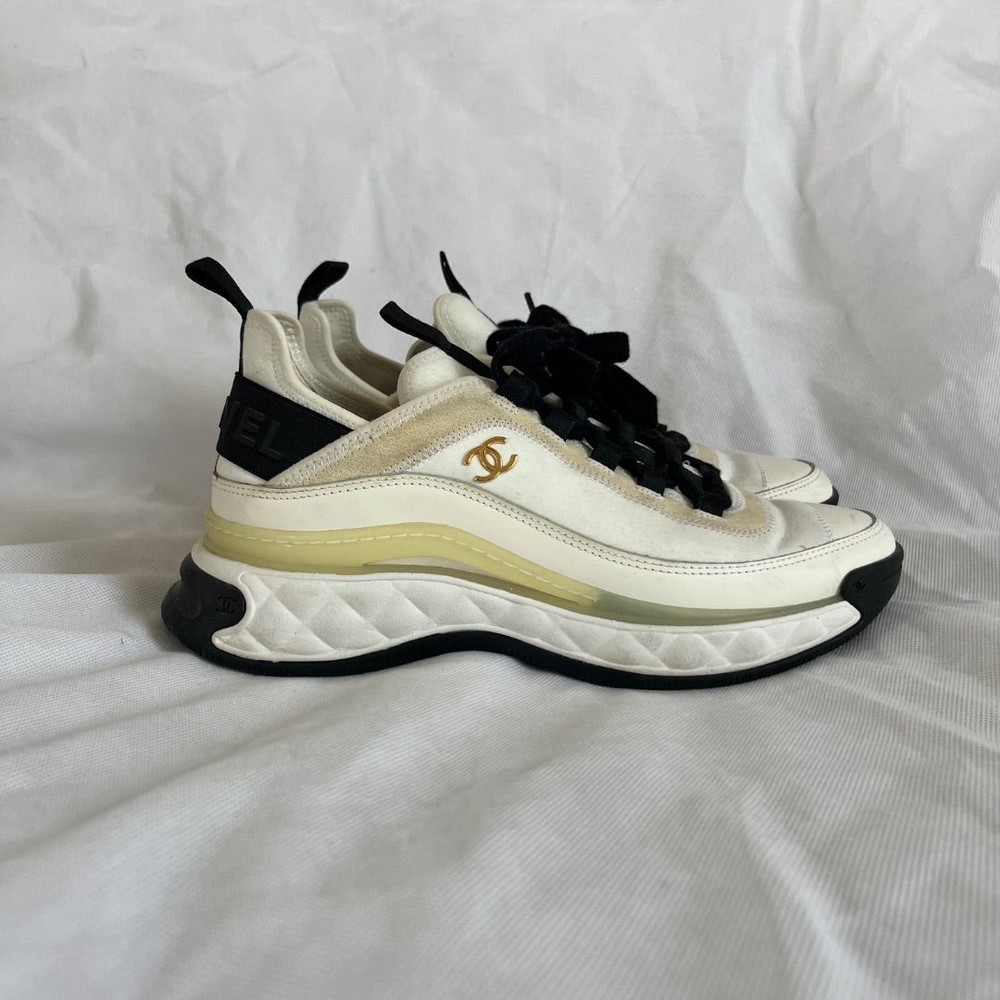 Chanel WhiteBlack Leather & Fabric CC Low Top Sneaker Shoes, 39