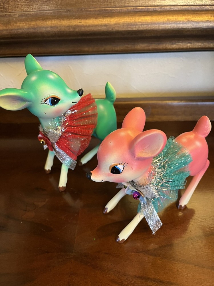 Retro Style Pink And Turquoise Reindeer Figurine Pair. Christmas retro