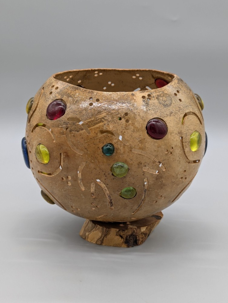 Vintage Folk Art 7.5