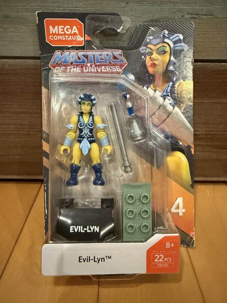 Mega Construx Masters of the Universe Evil-Lyn Buildable Action Figure DMGBOX