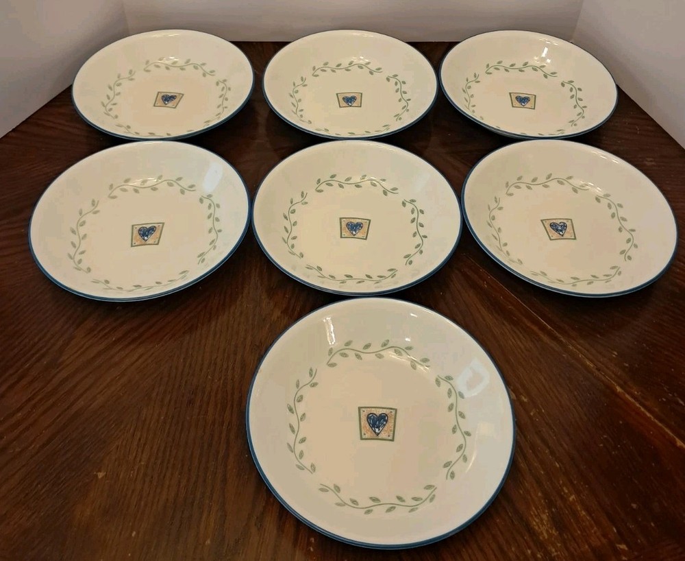 7 CORELLE Corning Glass HEART & VINES 8.5