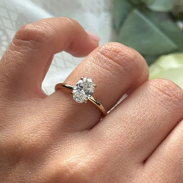 14K Solid Gold IGI Certified 1CTW Oval Cut Diamond Solitaire Ring, Engagement