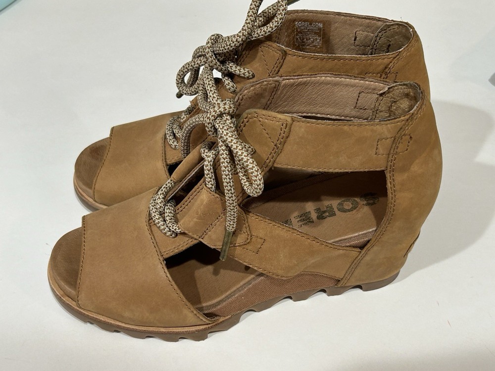 Sorel Joanie II Camel Brown Suede Wedge Sandals Size US 8
