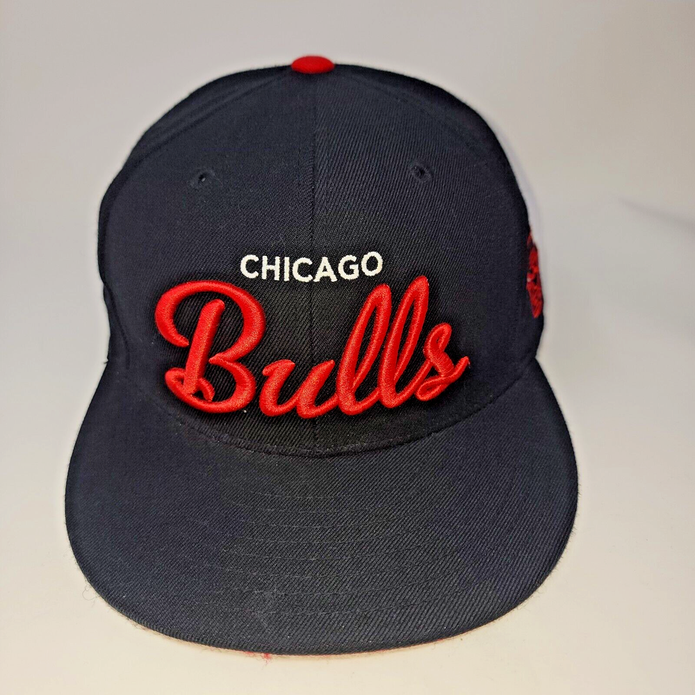 Chicago Bulls Wool Hat Mitchell and Ness Two Tone Script Fitted 7 3/4