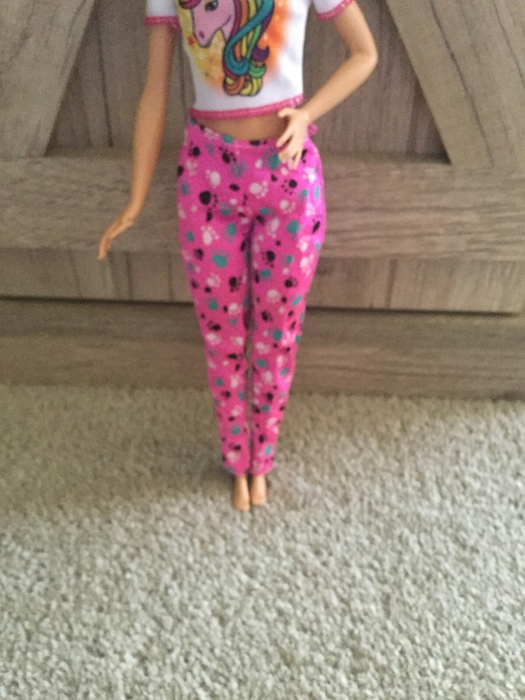 1996 Mattel Barbie PET DOCTOR VET #14603 Barbie Doll Pants Only Hot Pink Color