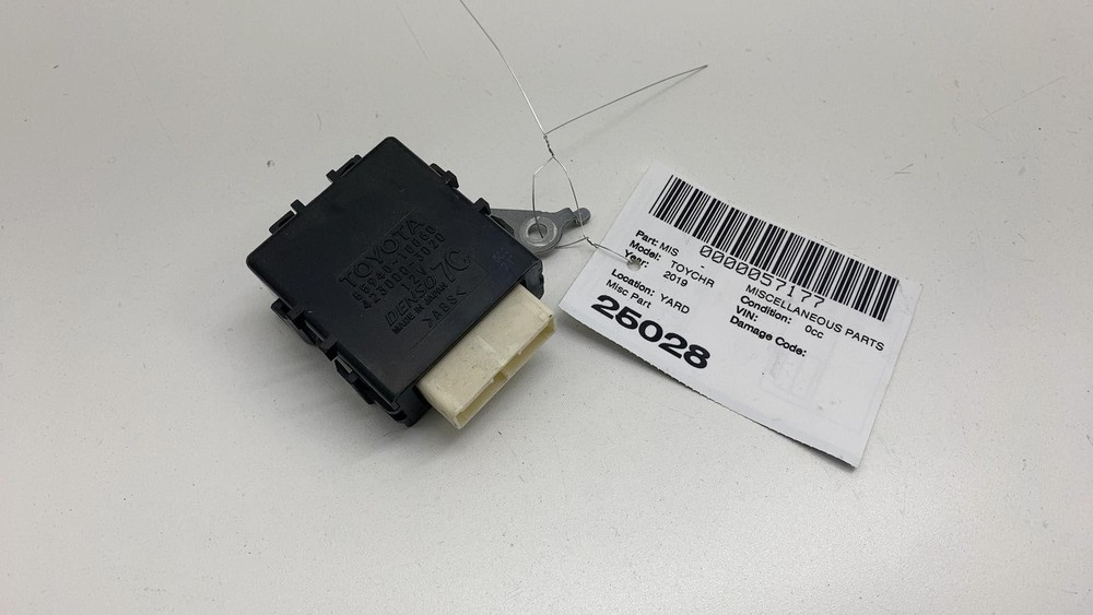 2018-2019 Toyota C-HR Limited Wiper Relay 85940-10060 OEM Replacement