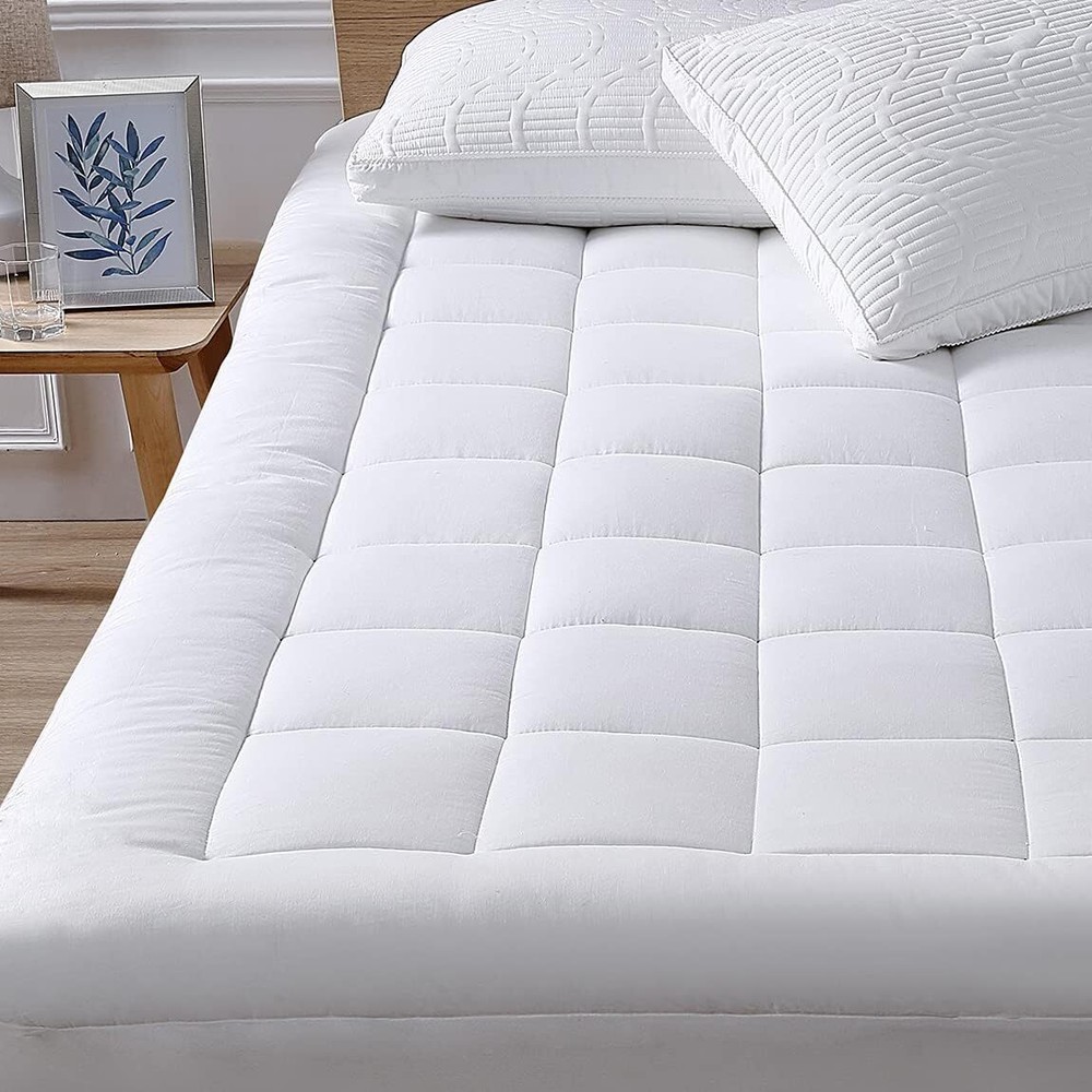 Queen Mattress Pad Cover Cooling Topper Pillow Top with Queen, White