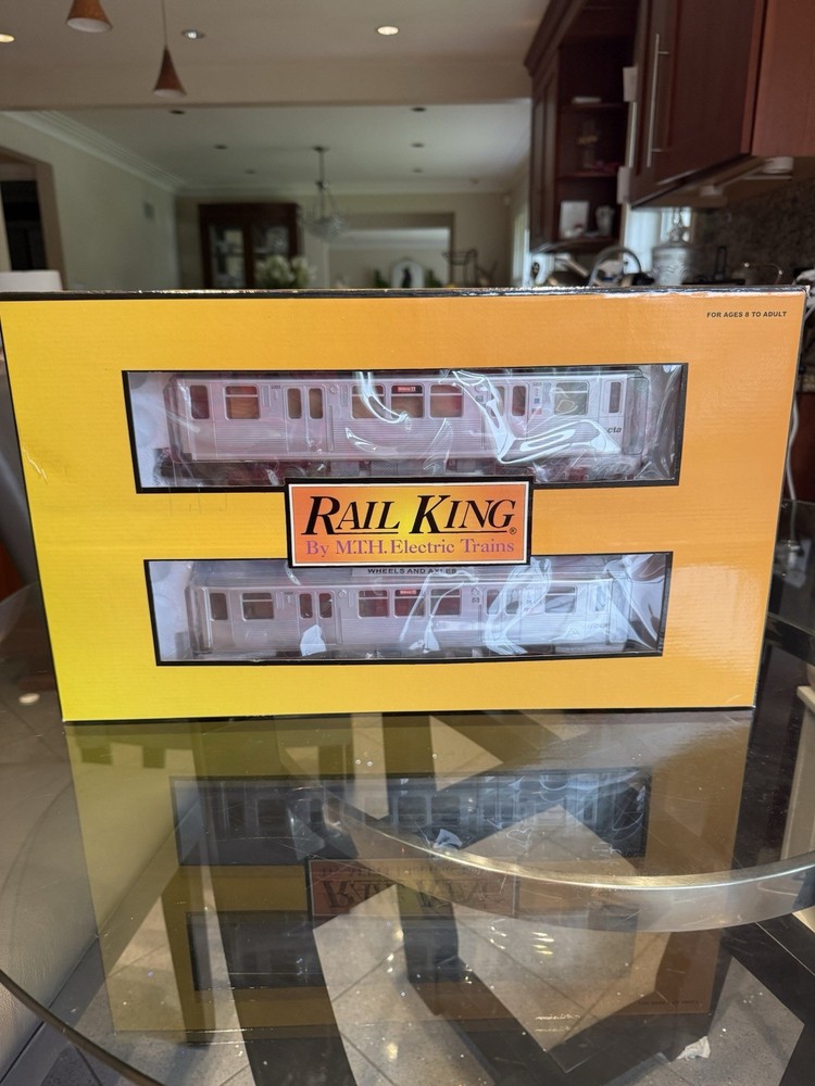 Mth Rail King #30-2477-0 Chicago 3200 Series Subway 4-Car Set W / Loco Sound New