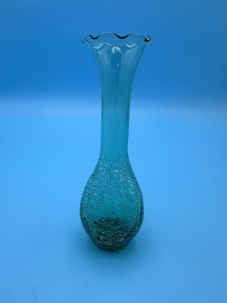 Green Crackle Glass Vase With Ruffled Edge