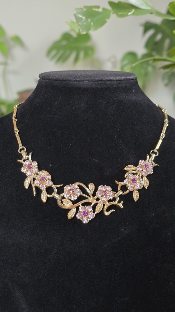 Vintage Signed Coro Lavender Floral Rhinestone Goldtone Bar Link Chain Necklace