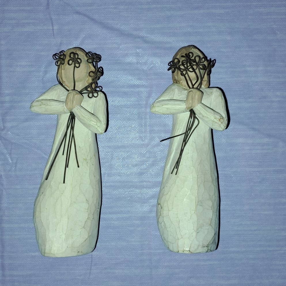 Willow Tree Friendship Sculpture Hand-Painted Figurine Set of 2