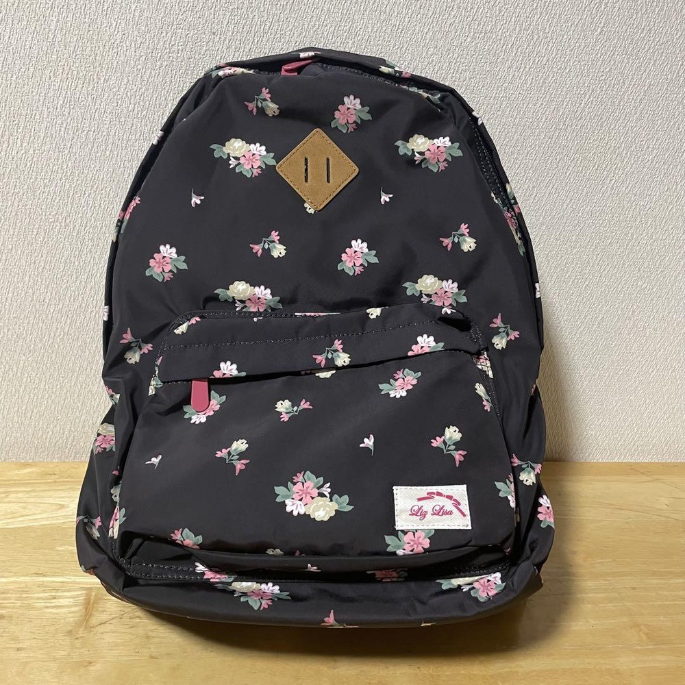 Liz Lisa Stylish Commuter Backpack with Pass Case for School  