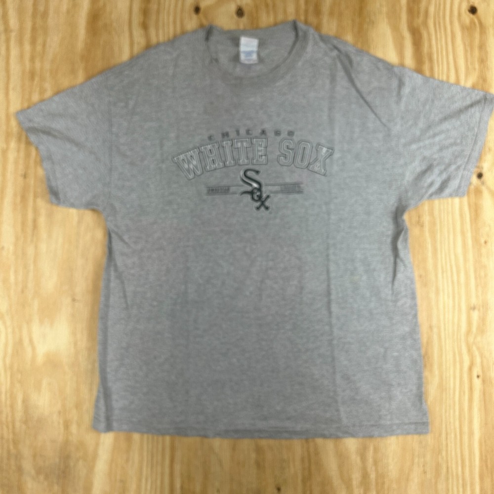 Y2K MLB Baseball Fan Gear Chicago White Sox Crew Neck T-Shirt Men's Size XL Gray