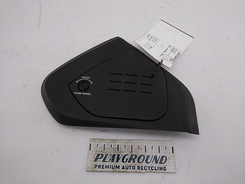 CORVETTE C4 COUPE Front Passenger Right Interior Fuse Panel Cover 94 95 96 97