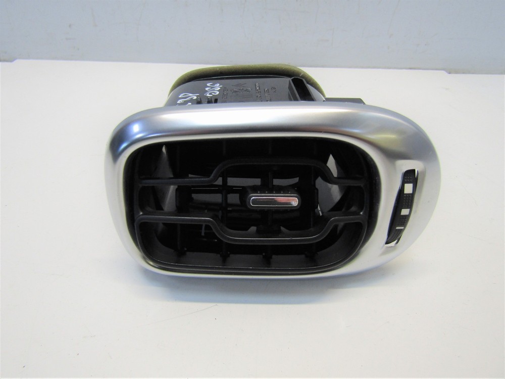 CITROEN C3 PICASSO 2009-17 OFFSIDE FRONT DASHBOARD AIR VENT 9683043377     #6649