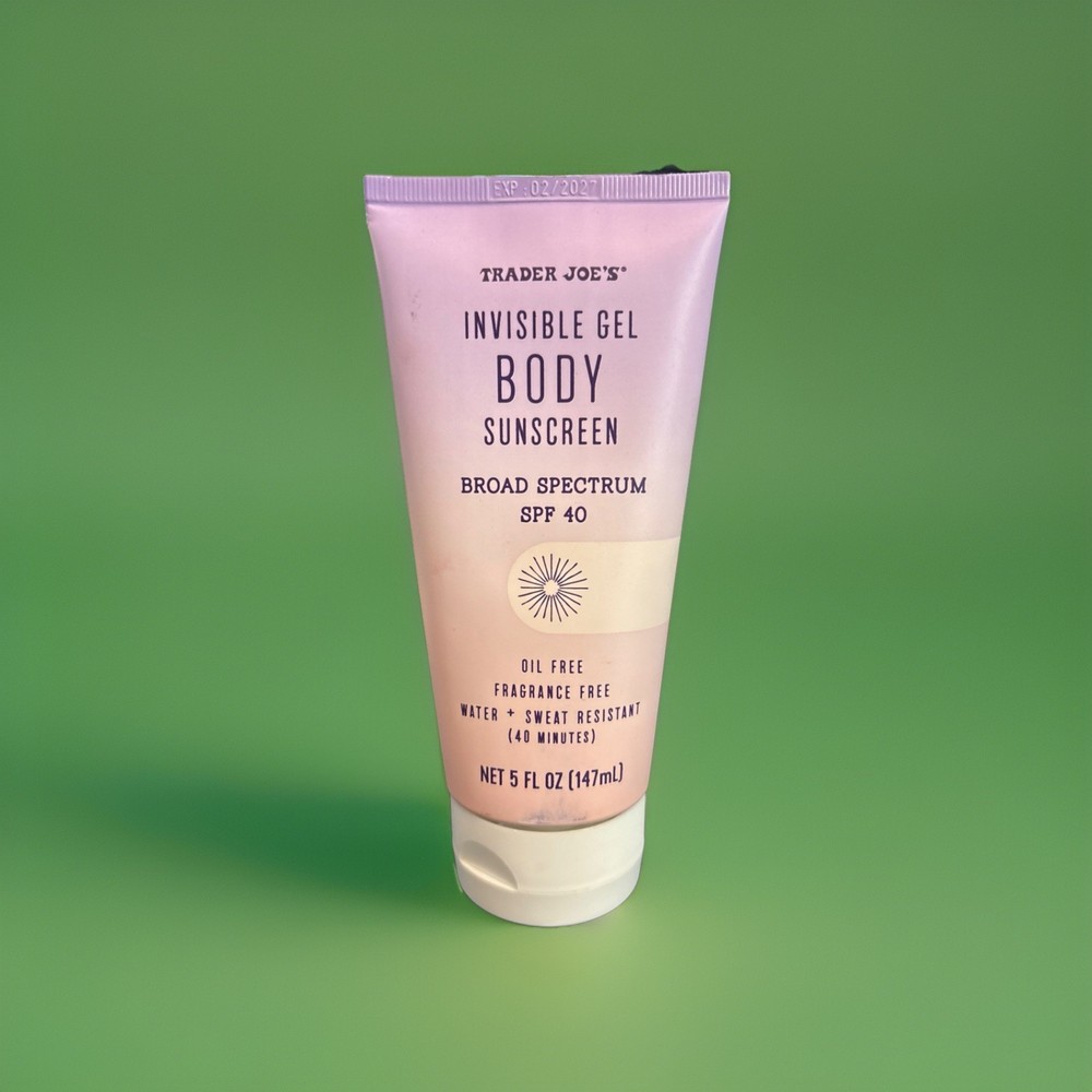 Trader Joe's Invisible Gel Body Sunscreen SPF 40 Oil Free 5 Fl. Oz Sealed