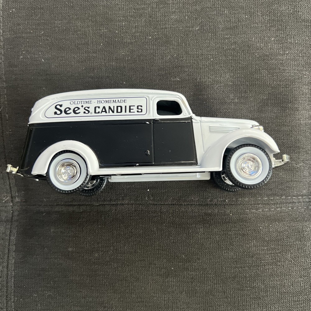 RATE SEE'S CANDIES ~ 1938 CHEVY PANEL TRUCK BANK  ~ ERTL COMPANY, INC.