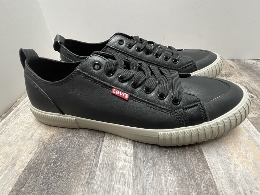 LEVI’S ~ Men’s Size 9 ~ Anikin Sneakers Black & Gray ~ Brand New!!