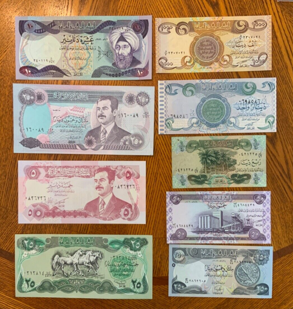 Vintage World Banknote Lot from Iraq.