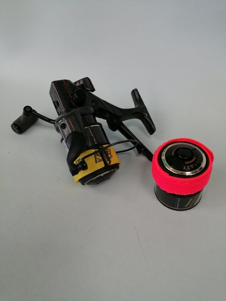 Shimano Gray Spinning Reel 3.9 Inch Used Fishing Gear