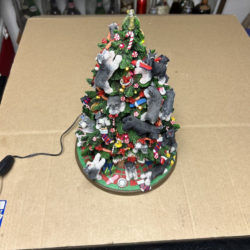 Danbury Mint Miniature Schnauzer Dog Christmas Tree * Broken Ear & No Star Light