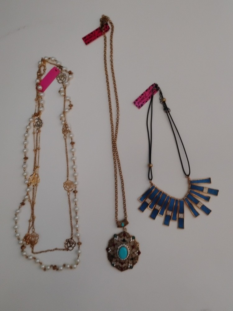 Betsey Johnson Statement Necklace