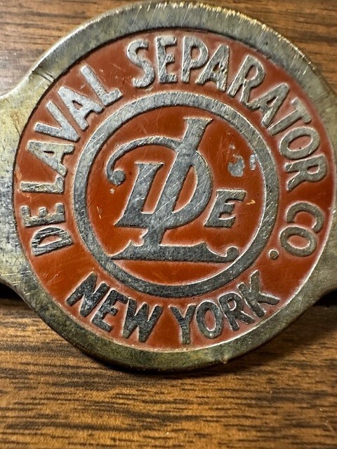De Laval Separator Company New York DLE Cream Separator Nameplate Emblem ID Tag