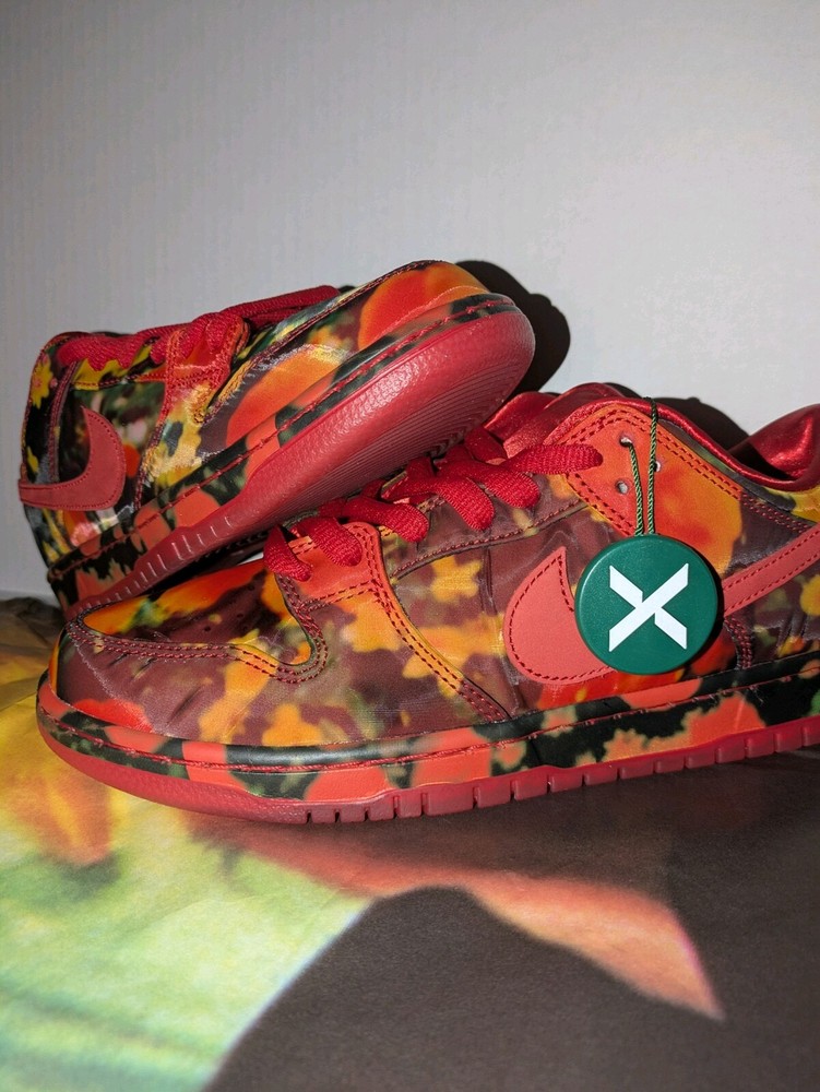 Size 9 - Nike The Wizard of Oz x Dunk SB Low Poppy Field