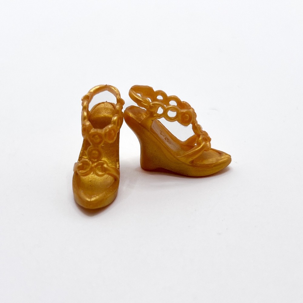 Barbie Fashionistas R4254 Gold Wedge Heel Shoes
