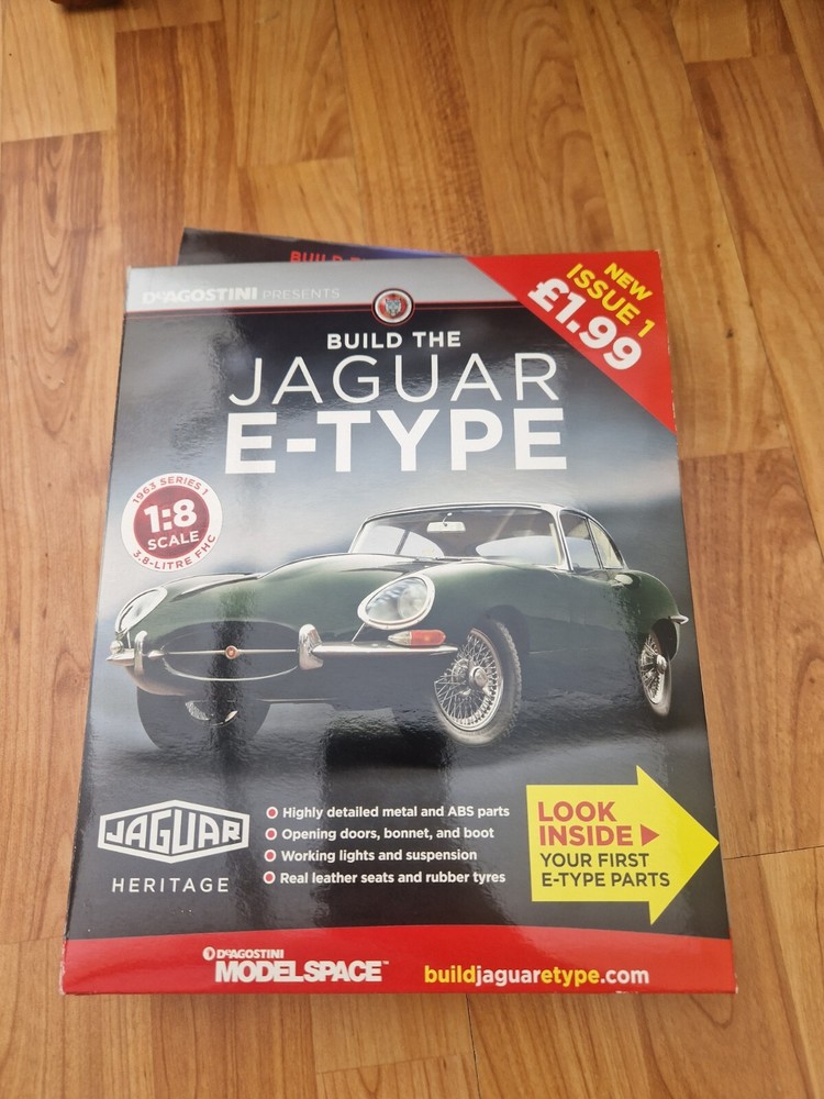 1/8 DEAGOSTINI BUILD YOUR OWN THE JAGUAR E-TYPE CAR ISSUE 1 INC PART