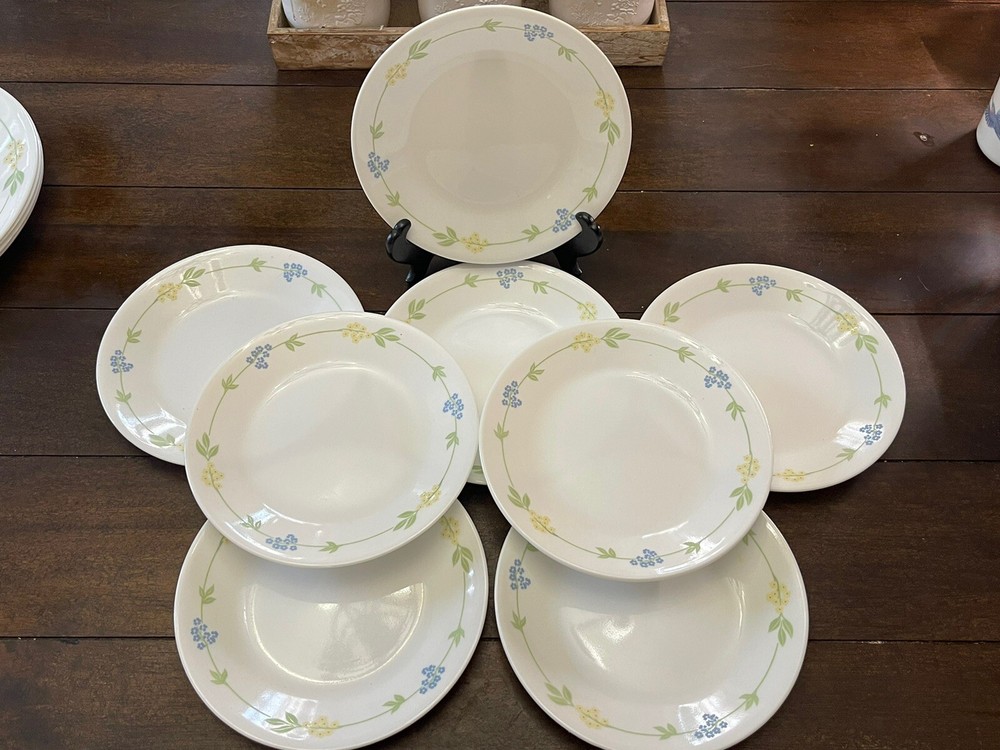 Corelle Secret Garden Bread Plates 6.75” Set Of 8 Excellent Condition