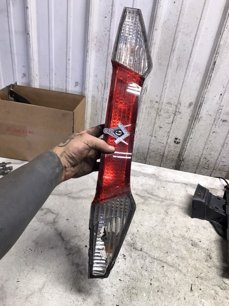 15 Honda GL1800 GL 1800 Goldwing Rear Back Brake Taillight Tail Light