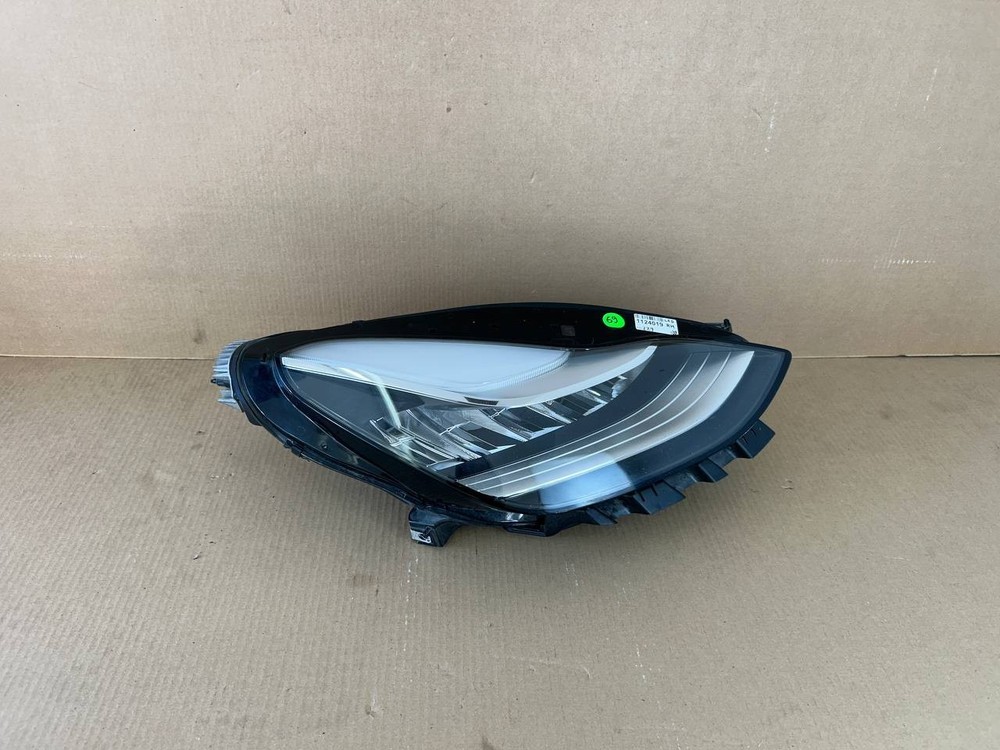 ✅17-23 Tesla Model 3 Front Right Headlight LED Headlamp 1077372-00-J w/scratch