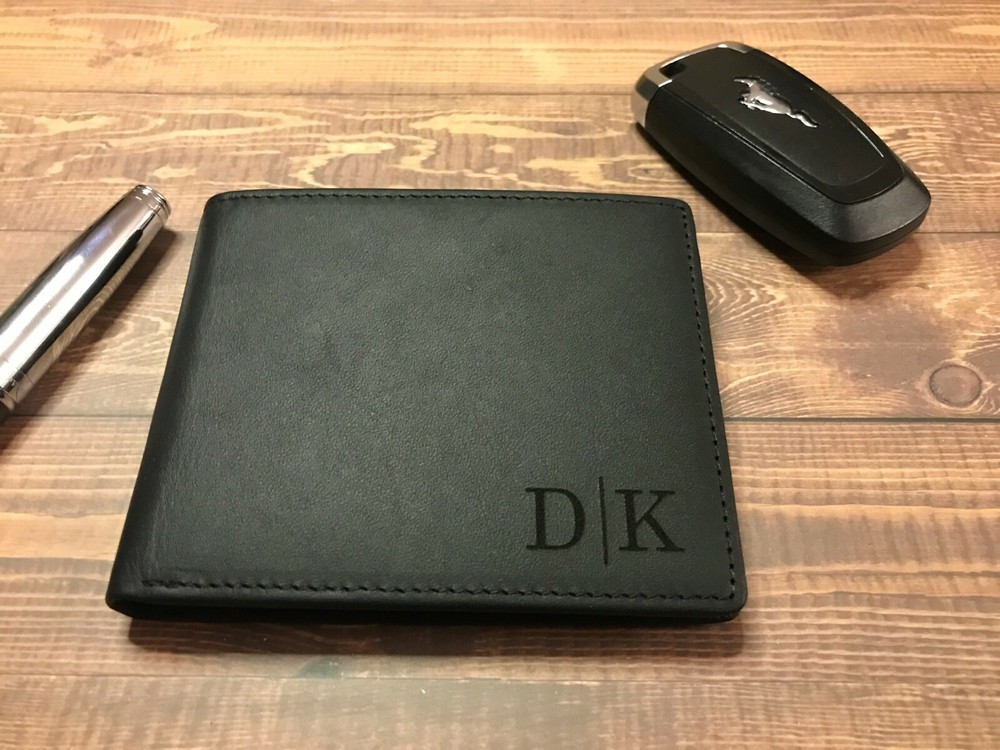 Fathers Day Custom Engraved Leather Bi Fold Wallet - Personalized Men's Gift-image