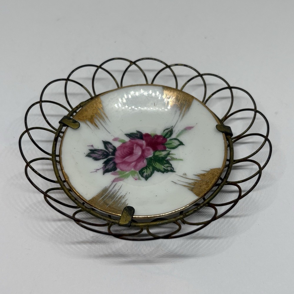 Wire Rim Floral Plate Japan Hanging Farmhouse Kitchen Décor Pink Vintage