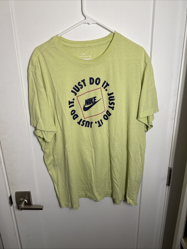 Men’s Light Green Nike Just Do It Graphic T-Shirt