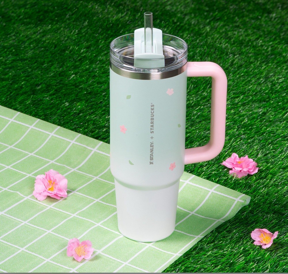 Starbucks Stanley Asia Sakura Blossom 2026 Quencher flowstate Tumbler 30 Oz
