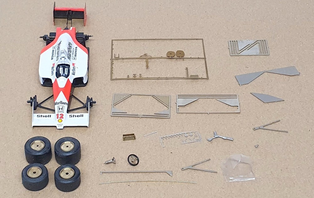 Tameo 1/43 Scale Unbuilt Kit WCT88 - F1 McLaren Honda MP4/4 Ayrton Senna 1988