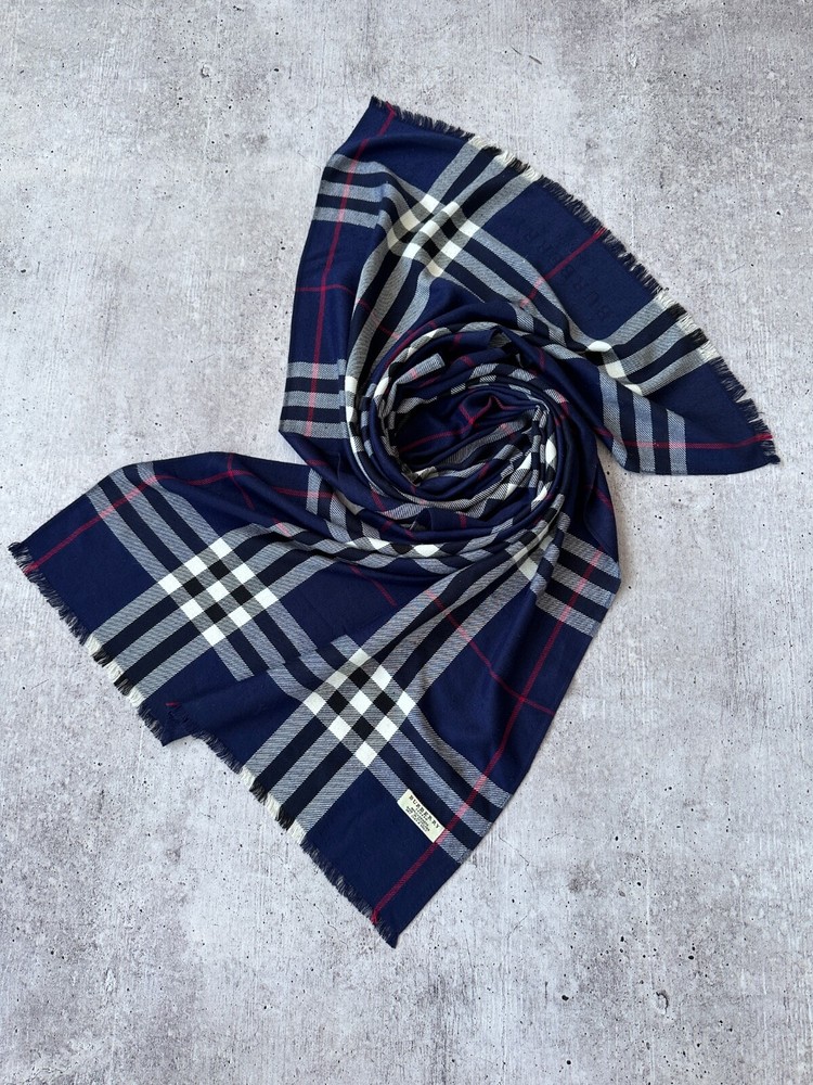 Burberry cashmere scarf