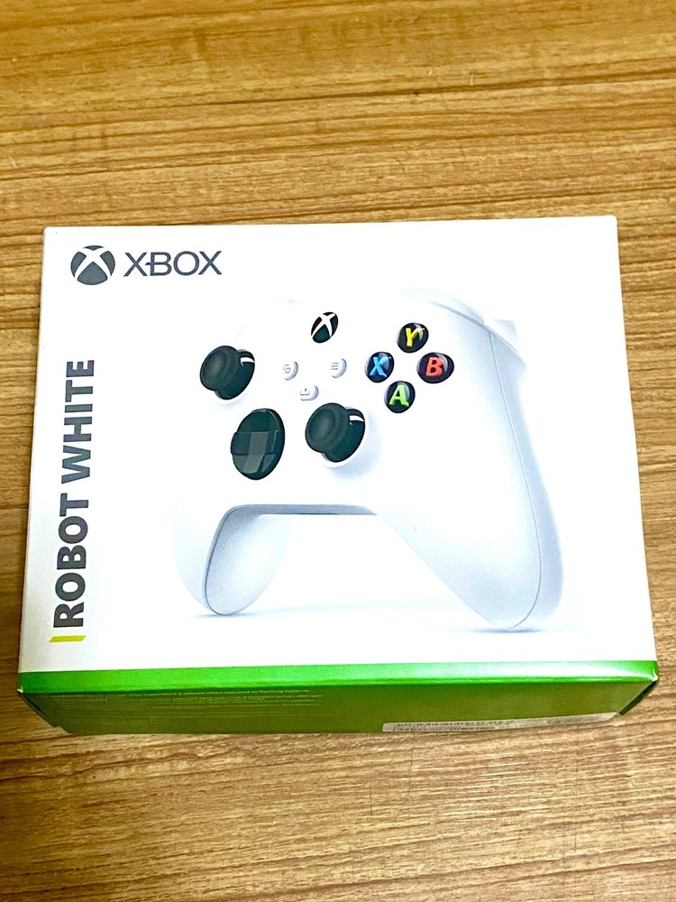 Microsoft Wireless Controller Xbox Series X / S Robot White