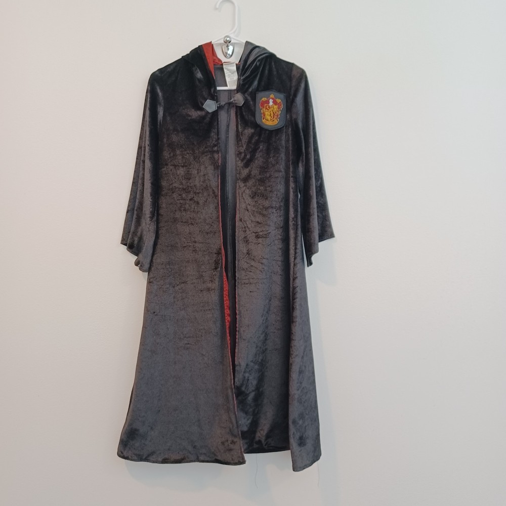 The Wizarding World Of Harry Potter Universal Studios Gryffindor Robe Kids 10/12