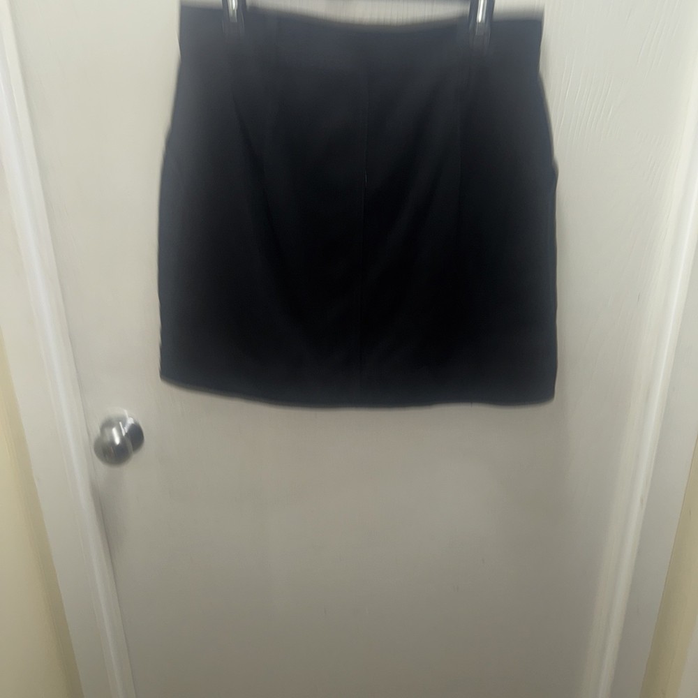 Womens Banana Republic Black Skirt Size 10