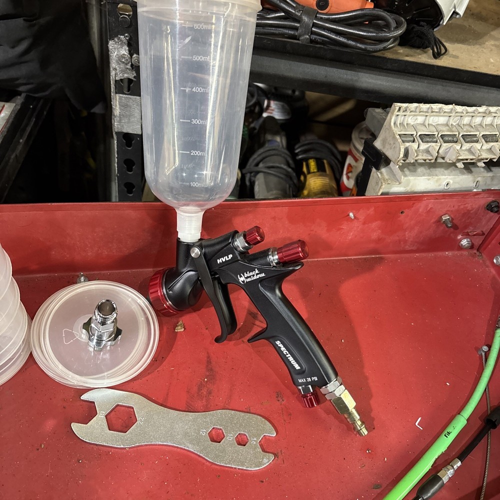 Black Widow By SPECTRUM  HVLP  With Disposal Cups  Wrench Never Used Brand New