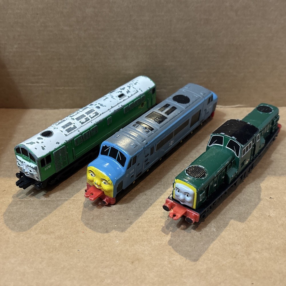 Boco & Derek & D199 ERTL Diecast Thomas & Friends Railway Diesel Lot Train Look!