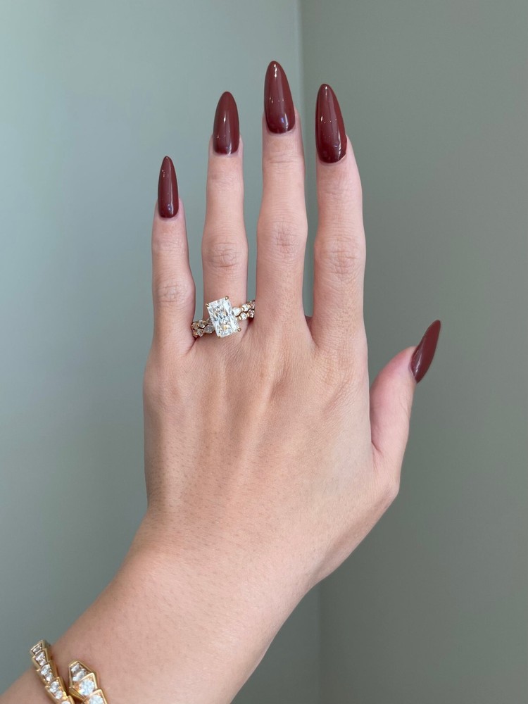 4CT Emerald & Marquise Cut Moissanite Luxury Jewelry for Her