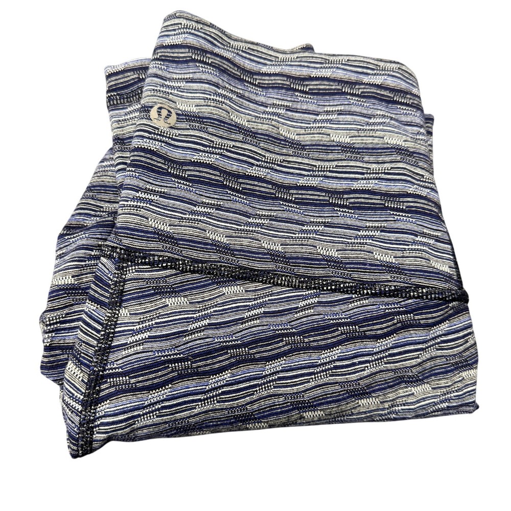 Lululemon Wunder Under High Rise Cropped Leggings Size 6 in Blue Activewear