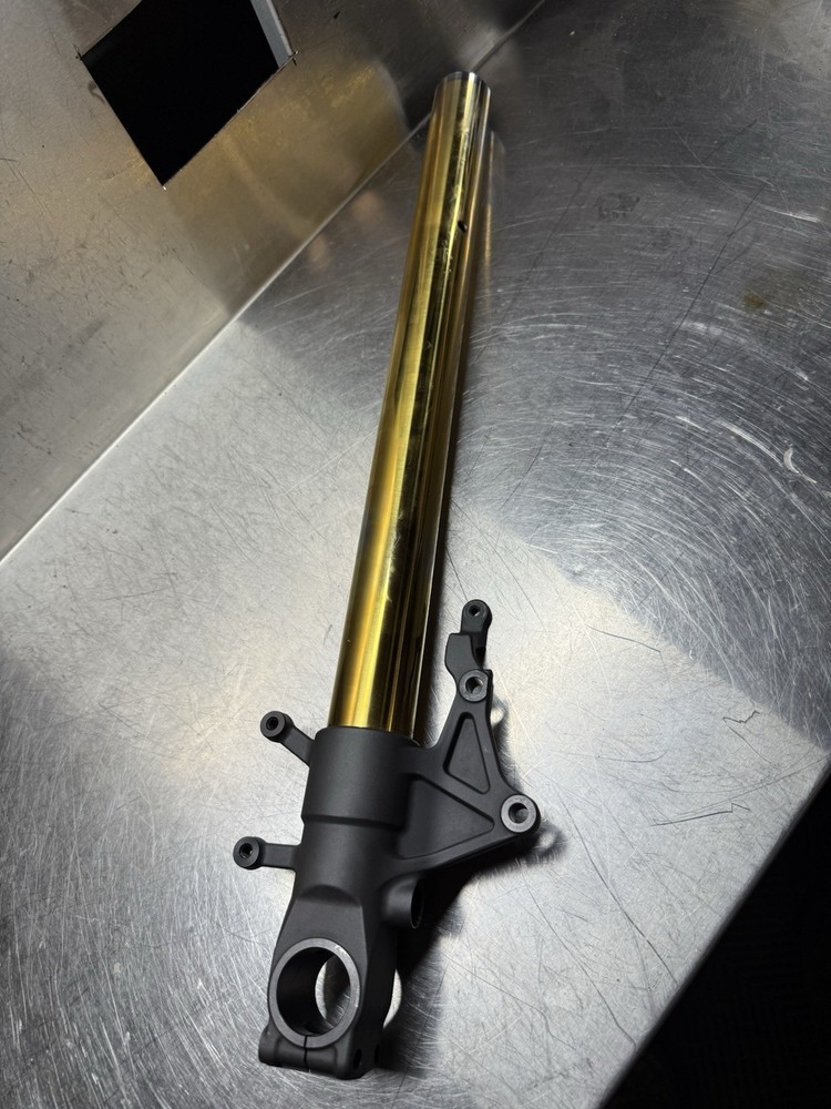 Suzuki GSXR1000 GSXR 1000 Front Fork Suspension Legs Fork Slider Tube NOS